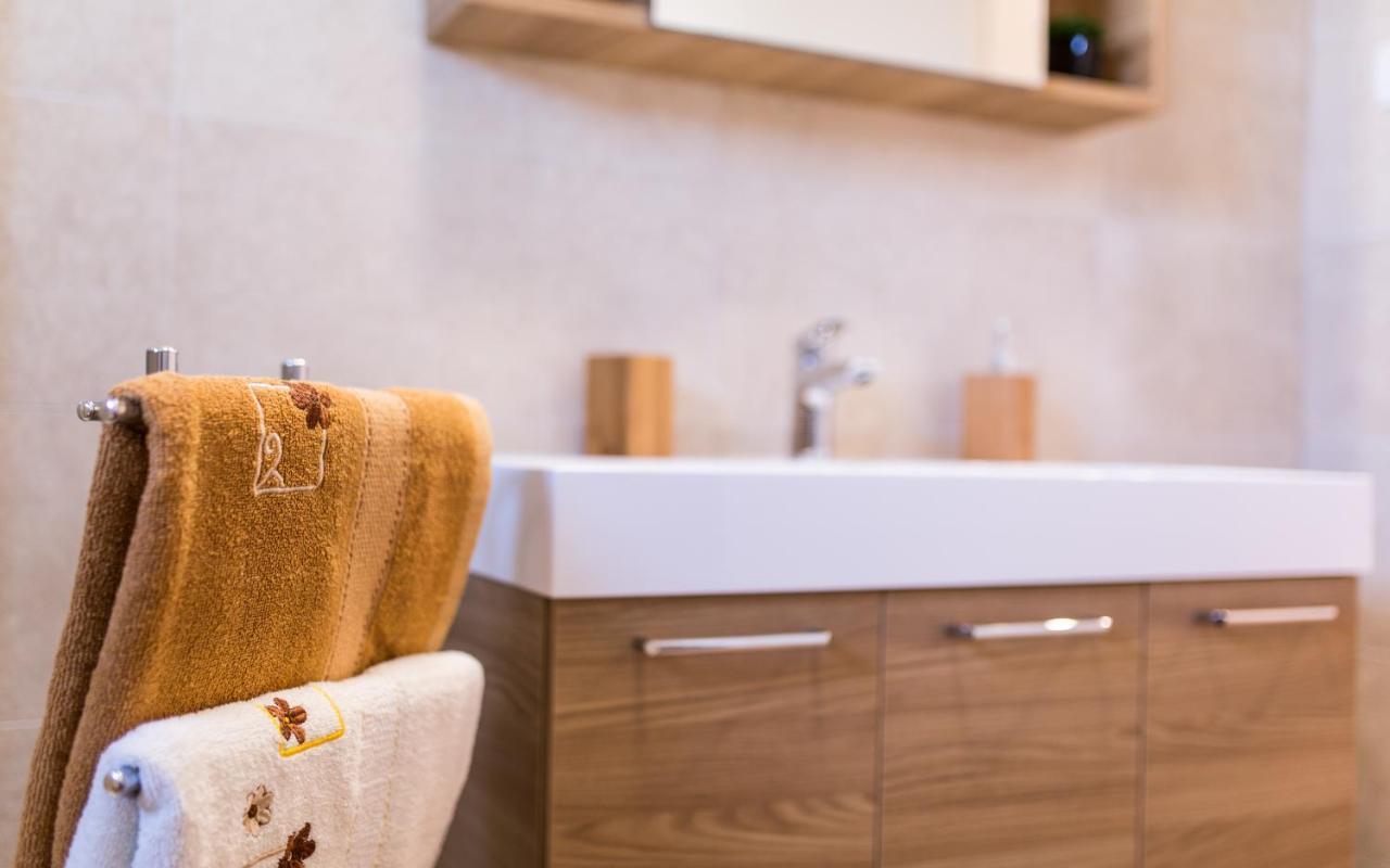 Waterfront Apartments Pia - Marija マリンスカ エクステリア 写真