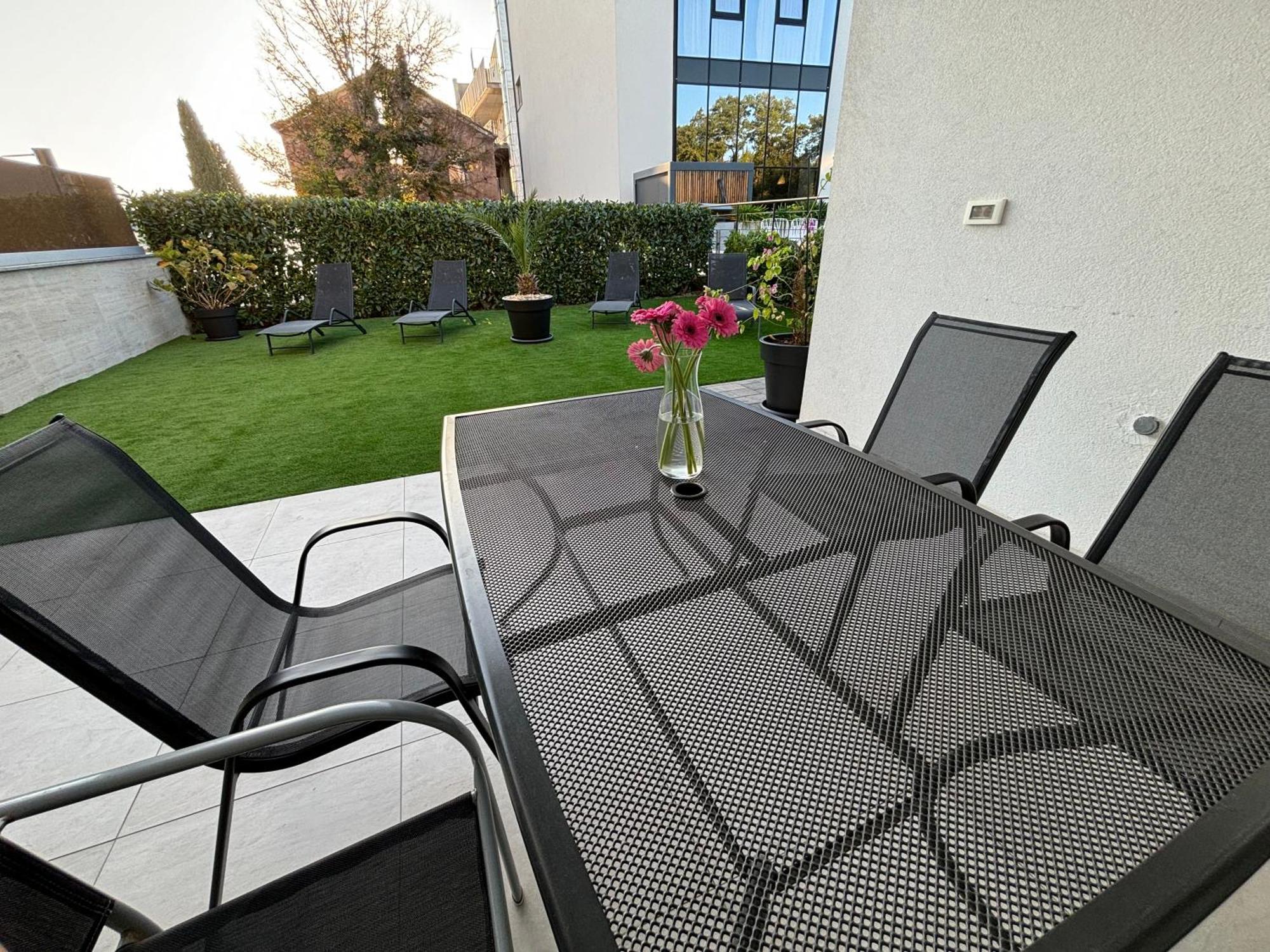 Waterfront Apartments Pia - Marija マリンスカ エクステリア 写真